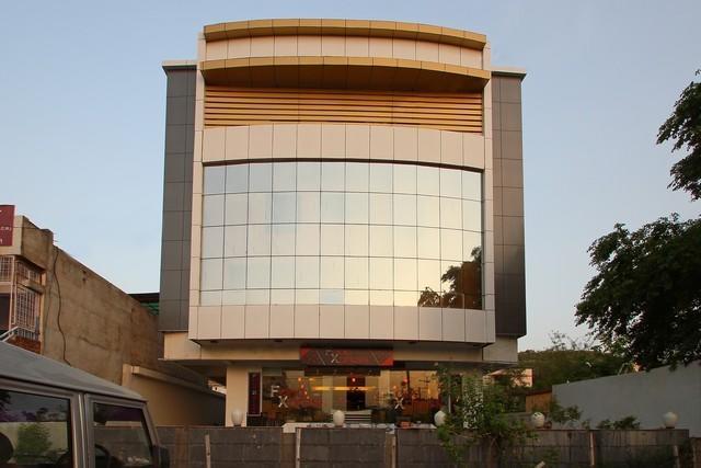 Hotel Sheela Shree Plaza Jhānsi Екстериор снимка