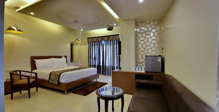 Hotel Sheela Shree Plaza Jhānsi Екстериор снимка