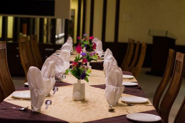 Hotel Sheela Shree Plaza Jhānsi Екстериор снимка